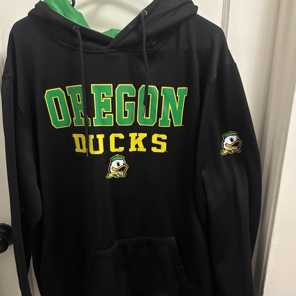 Colosseum Green and Black Men's Hoodie